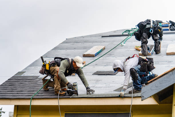 Professional Roofing technician working in Franklin Lakes, NJ